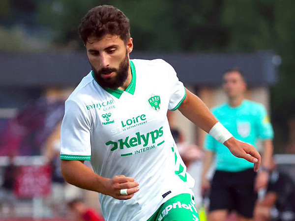 Everton Bidik Bintang Asal Georgia, Zuriko Davitashvili